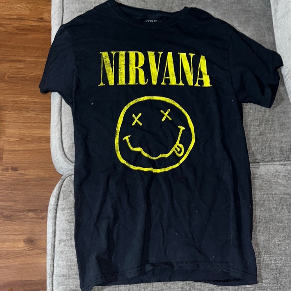 Nirvana shirt